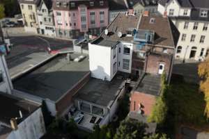 Attraktives Mehrfamilienhaus mit Garten – solide Kapitalanlage in Mönchengladbach – Die vollständige Adresse der Immobilie erhältst du vom Anbieter., 41061 Westend, Mönchengladbach – Vorschaubild 2