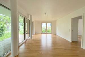 Stilvolle 2-ZKB in direkter Mosellage – großzügige Terrasse & hochwertige Einbauküche inklusive – Die vollständige Adresse der Immobilie erhältst du vom Anbieter., 54292 Nord, Trier – Vorschaubild 2
