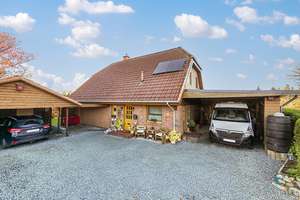 Familientraum in Jerrishoe: Hyggeliges Einfamilienhaus mit viel Platz und großem Garten – Die vollständige Adresse der Immobilie erhältst du vom Anbieter., 24963 Jerrishoe – Vorschaubild 1