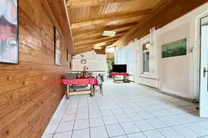 * Ehemaliges Hotel plus Wohnhaus * TOP Lage * Großes Grundstück * 18 Zimmer mit Bad * 4 Wohnungen * – Leer (Kreis) – Vorschaubild 15