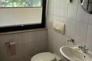 Attraktive, sonnige 2-Zimmer-Wohnung mit ausgebautem Dachgeschoss in Schwachhausen – Die vollständige Adresse der Immobilie erhältst du vom Anbieter., 28211 Gete, Bremen – Vorschaubild 4
