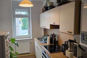 Helle, ruhige, gepflegte 2-Zimmer-Wohnung in Steinbühl