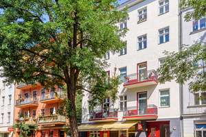 Bezugsfreie 2-Zi.-DG-Altbauwohnung im Danckelmannkiez - Wohnen zwischen Schlosspark und Lietzensee! – Seelingstraße  28, 14059 Charlottenburg, Berlin – Vorschaubild 2