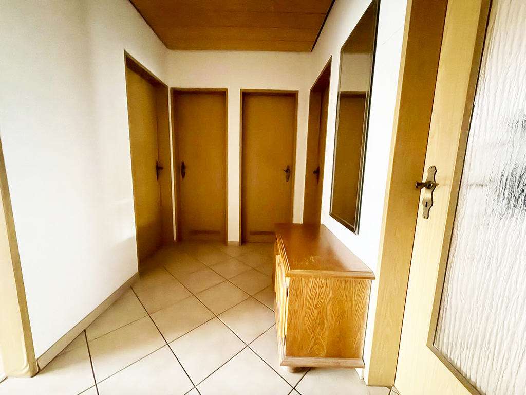 Immobilie in Markgröningen - Helle 3-Zimmer-Wohnung mit Balkon und Garage - Bild 1