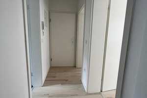 3 Zimmer Wohnung mit neuer Einbauküche nach Renovierung zu vermieten – Magdeburg – Vorschaubild 2