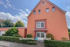 Osterholz | Tolles Mehrparteienhaus mit Doppelgarage in gefragter Lage