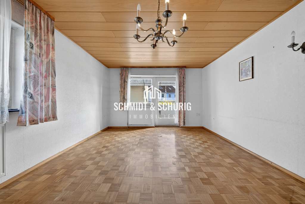 Immobilie in Kronau - Charmantes Einfamilienhaus mit soliden Gestaltungsmöglichkeiten. - Bild 3