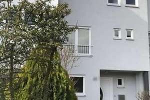 Wiesbaden Sonnenberg, Best Location, friendly and bright house, freundliches und helles EFH /RMH – Die vollständige Adresse der Immobilie erhältst du vom Anbieter., 65191 Sonnenberg, Wiesbaden – Vorschaubild 3