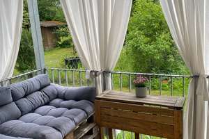 Schöne, ruhige, in grüner Umgebung gelegene 2,5-Zi. Whg. in Regensburg-Süd ( Uni- und Altstadtnähe) – Martin-Greif-Straße 4, 93051 Kumpfmühl-Ziegetsdorf-Neuprüll, Regensburg – Vorschaubild 3