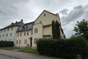 Großes MFH mit viel Potential in guter und ruhiger Lage! – Die vollständige Adresse der Immobilie erhältst du vom Anbieter., 9131 Ebersdorf, Chemnitz – Vorschaubild 1