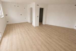 Erstbezug nach Komplettsanierung – Hochwertige 2-Zimmer-Wohnung mit 2 Balkonen am Schillerplatz – Die vollständige Adresse der Immobilie erhältst du vom Anbieter., 70563 Vaihingen-Mitte, Stuttgart – Vorschaubild 3