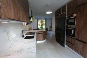 Neuwertiges 5-Zimmer-Reihenhaus mit EBK in Steimker Berg mit Waldblick & Sauna – Anisweg 3, 38446 Steimker Berg, Wolfsburg – Vorschaubild 2