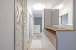 Modern. Wertig. Einladend. Hochwertige 2-Zimmer-Wohnung mit Balkon - Bezugsfrei ab sofort – Linkstraße 49, 80933 Lerchenau-Ost, München – Vorschaubild 2