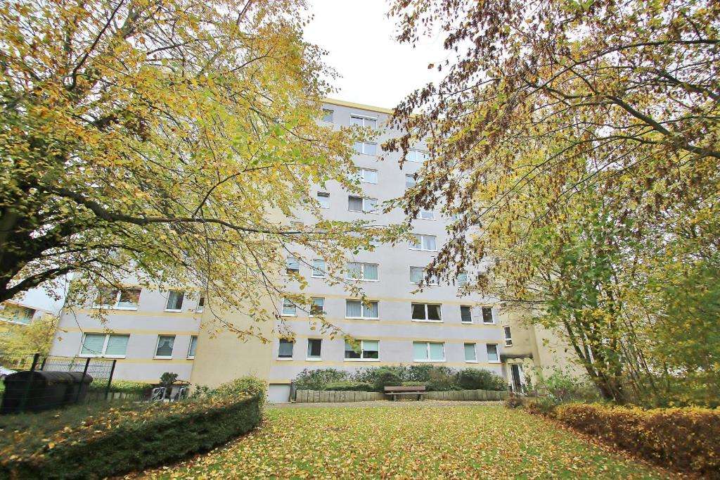 Freie Wohnung mit Renovierungsbedarf in Schilksee, Kiel – Bild 2