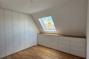 3-Zimmer Wohnung mit Balkon – Stuttgart – Vorschaubild 3