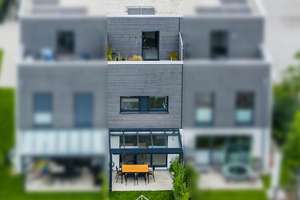 Provisionsfrei | Puristisches Townhouse mit viel Sonderausstattung & „Sundowner“ Dachterrasse – Die vollständige Adresse der Immobilie erhältst du vom Anbieter., 82380 Peißenberg – Vorschaubild 2