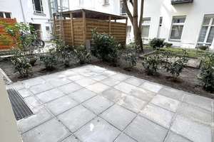 ALTBAUWOHNUNG MIT GROSSER TERRASSE – 3,50 M DECKENHÖHE – PRENZLAUER BERG – Erich-Weinert-Straße 16, 10439 Prenzlauer Berg, Berlin – Vorschaubild 4