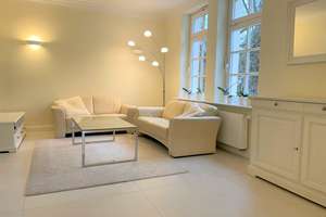 Stilvolle Stadtvilla im Herzen von Königstein – Die vollständige Adresse der Immobilie erhältst du vom Anbieter., 61462 Königstein im Taunus – Vorschaubild 2