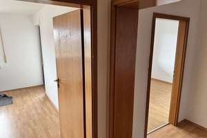 Wohnraum mit Substanz und Potenzial – MFH mit 7 Wohneinheiten, großem Grundstück und Garage – Die vollständige Adresse der Immobilie erhältst du vom Anbieter., 34596 Bad Zwesten – Vorschaubild 39