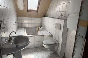 Sanierungsbedürftiges Mehrfamilienhaus als Altbau – Die vollständige Adresse der Immobilie erhältst du vom Anbieter., 47137 Mittelmeiderich, Duisburg – Vorschaubild 9