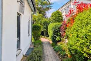 Vermietete 2,5-Zi.-Wohnung mit Balkon & TG in ruhiger Lage von Berg am Laim