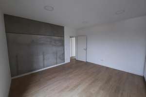 Property thumbnail 18