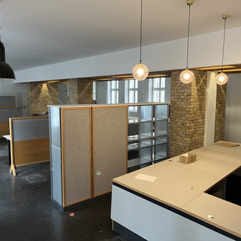 Exklusive Altbauflächen in der City West! 