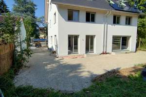 Pasing – Hochwertige Doppelhaushälfte im Erstbezug in ruhiger Parklage – Die vollständige Adresse der Immobilie erhältst du vom Anbieter., 81241 Pasing, München – Vorschaubild 14