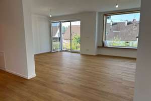 Exklusives Architektenhaus mit zwei Wohneinheiten – kernsaniert, energieeffizient und bezugsfertig – Die vollständige Adresse der Immobilie erhältst du vom Anbieter., 71106 Magstadt – Vorschaubild 2