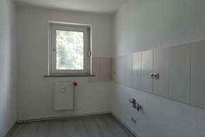 Optimaler Grundriss- Außenjalousien - großer Südbalkon! – Friedrichstraße 59, 39387 Oschersleben (Bode) – Vorschaubild 6