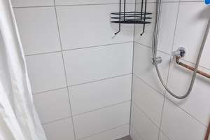 One Room Appartment with Toilette, Shower, Kitchen etc inside – Stubenlohstr. 6, 91052 Markgrafenstadt, Erlangen – Vorschaubild 3