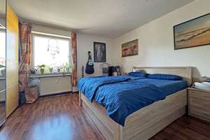 Geräumige 4-Zimmer-Wohnung in dörflicher Lage von Langenfeld – Die vollständige Adresse der Immobilie erhältst du vom Anbieter., 40764 Langenfeld (Rheinland) – Vorschaubild 12