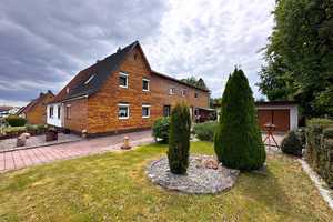 *RESERVIERT* Schöne Doppelhaushälfte mit herrlichem Garten als Ein-oder Zweifamilienhaus in Neustadt – Coburg (Kreis) – Vorschaubild 2