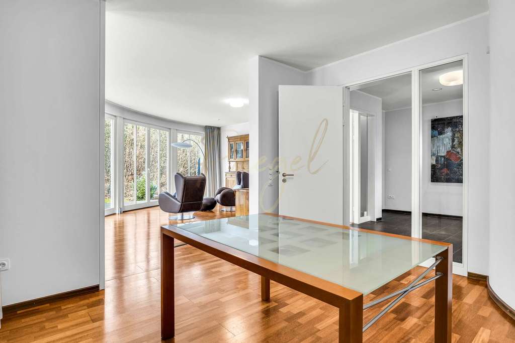 Immobilie in Bad Saarow - Wohnen auf höchstem Niveau: Exklusive Villa mit Einliegerwohnung in Seenähe! - Bild 4