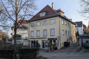 Charmante 2,5-Zimmer Dachgeschosswohnung in Stuttgart Nord