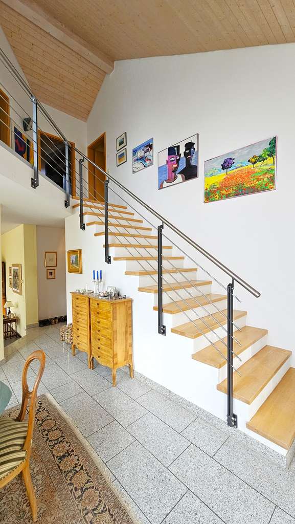 Immobilie in Weilheim - Traumhaftes Architektenhaus mit modernem Glaswintergarten in ruhiger Lage von Remmetschwiel - Bild 4