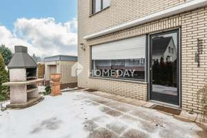 Familienfreundliche Doppelhaushälfte mit 4 Zimmern, Vollkeller, Garten, Terrasse und Garage