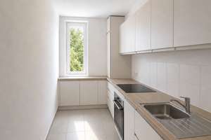 Ca. 69 m² Wohnkomfort – frisch renoviert und individuell gestaltbar – Die vollständige Adresse der Immobilie erhältst du vom Anbieter., 40211 Stadtmitte, Düsseldorf – Vorschaubild 2