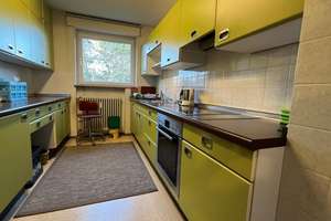 Lichtdurchflutete 3,5 Attika-Wohnung im 7. Stock mit Weitblick über Tuttlingen – inkl. Garage mit ei – Die vollständige Adresse der Immobilie erhältst du vom Anbieter., 78532 Tuttlingen – Vorschaubild 3