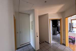 Stilvolle Doppelhaushälfte mit überdachter Terrasse und Photovoltaikanlage–Einziehen und wohlfühlen! – Die vollständige Adresse der Immobilie erhältst du vom Anbieter., 57612 Helmenzen – Vorschaubild 14