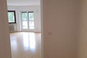  Wohlfühloase  im Grünen (64qm + Hobbyraum)  VON PRIVAT, ab sofort – Agnes-Bernauer-Str. 11b, 80687 Friedenheim, München – Vorschaubild 3