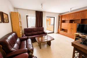 Gemütliches Reihenmittelhaus mit Wintergarten und eigener Sauna  – Die vollständige Adresse der Immobilie erhältst du vom Anbieter., 22527 Stellingen, Hamburg – Vorschaubild 3