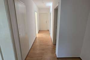 Köln-Flittard, gemütliche Vierzimmerwohnung mit Balkon – Einsteinstraße 9, 51061 Flittard, Köln – Vorschaubild 5