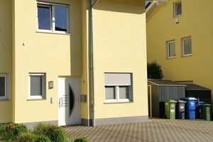 Schöne Doppelhaushälfte in ruhiger Lage in Linden – Ludwig-Uhland-Straße 2b, 35440 Gießen (Kreis) – Vorschaubild 1