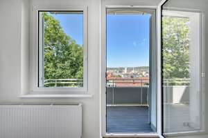 +++ Bestlage - Blick auf Stuttgart - City zu Fuß - Erstbezug - inkl. Kfz-Stellplatz & neuer EBK +++ – Alexanderstraße 84, 70182 Heusteigviertel, Stuttgart – Vorschaubild 2