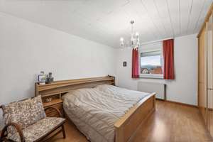 Wohnhaus mit diversen Nutzungsmöglichkeiten – Die vollständige Adresse der Immobilie erhältst du vom Anbieter., 95466 Weidenberg – Vorschaubild 10