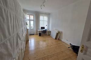 3,5-Zimmer-Wohnung mit Altbaucharme in Prenzlauer Berg – ruhig, hell und sehr gut ausgestattet – Die vollständige Adresse der Immobilie erhältst du vom Anbieter., 10437 Prenzlauer Berg, Berlin – Vorschaubild 3