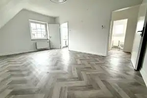 Modernisiertes 7-Zimmer-Haus in Rommerskirchen mit Garten und Garage – Neuss (Rhein-Kreis) – Vorschaubild 10