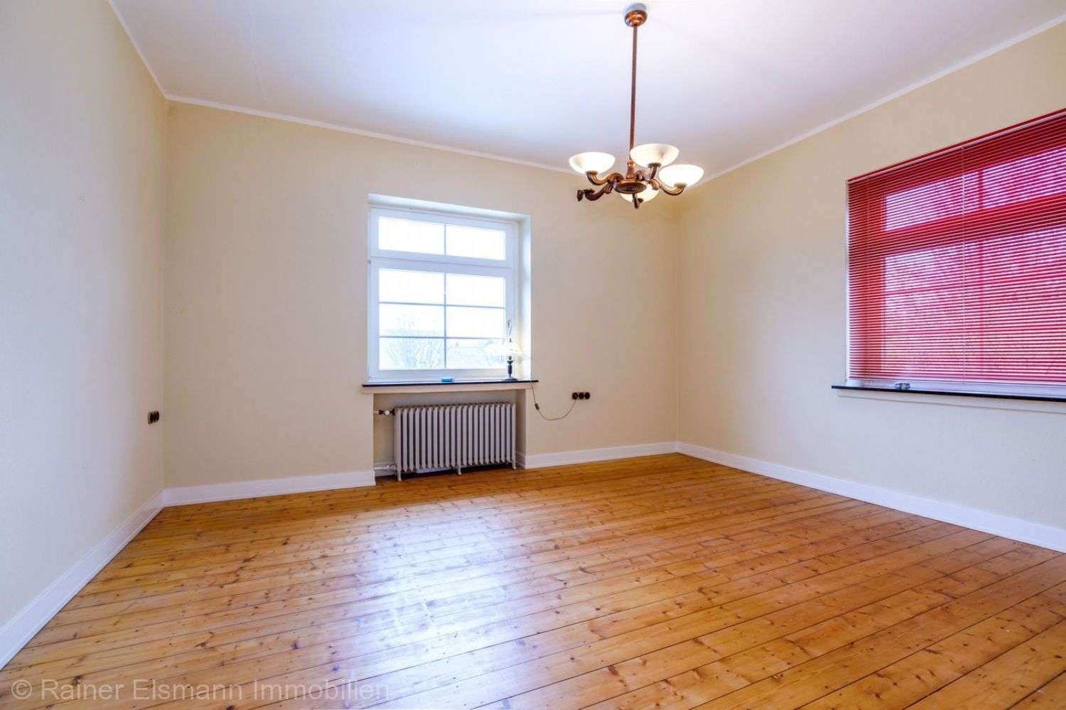 Immobilie in Isselburg - Anholt: Stilvolle Altbauvilla mit viel Platz – jetzt entdecken - Bild 1