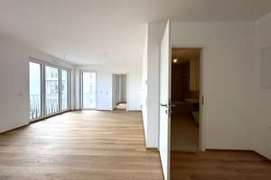 Katip | Attraktive 2-Zimmer-Wohnung mit Balkon und Tiefgarage in München-Lochhausen *neuwertig – Die vollständige Adresse der Immobilie erhältst du vom Anbieter., 81249 Lochhausen, München – Vorschaubild 8